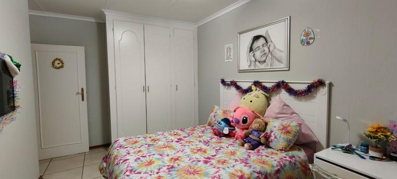 To Let 3 Bedroom Property for Rent in Brentwood Gauteng