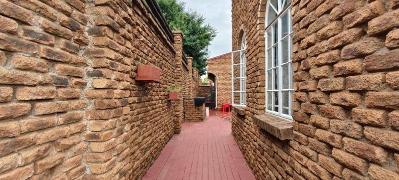 To Let 3 Bedroom Property for Rent in Brentwood Gauteng