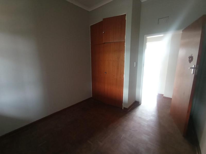 To Let 2 Bedroom Property for Rent in Florida Park Gauteng
