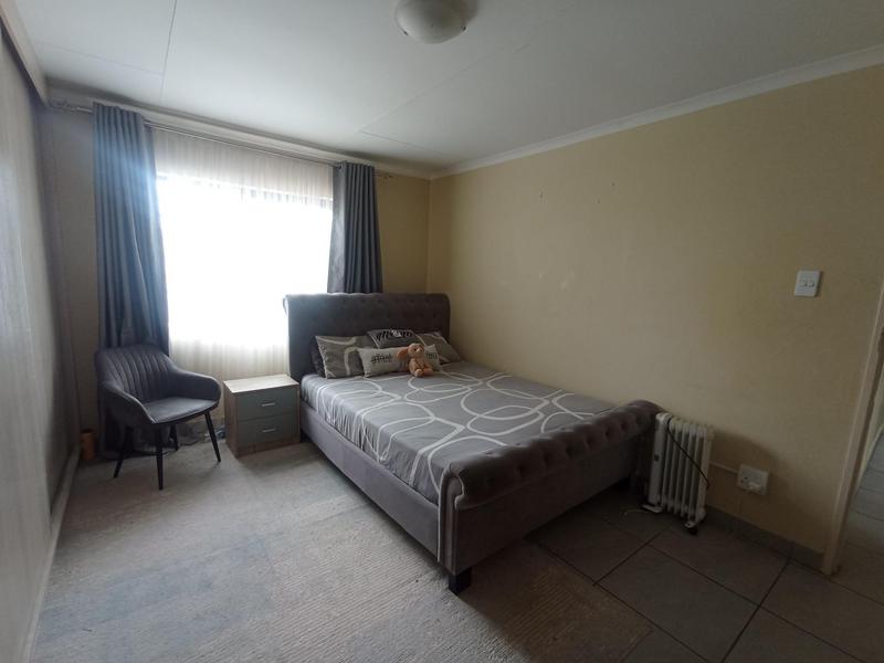To Let 4 Bedroom Property for Rent in Mindalore Gauteng