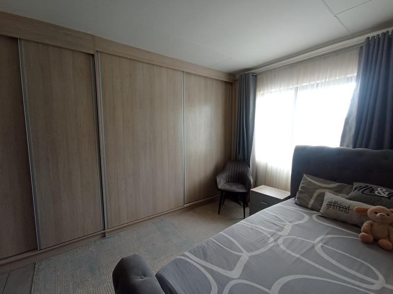 To Let 4 Bedroom Property for Rent in Mindalore Gauteng