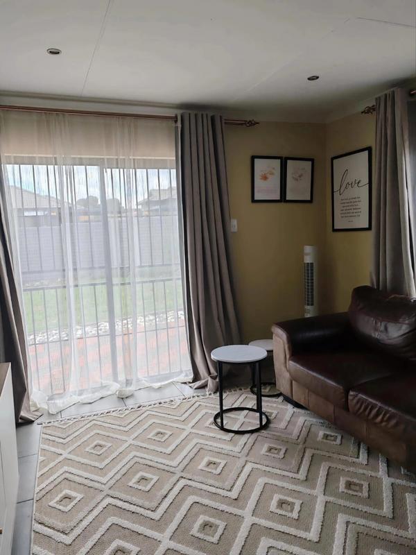 To Let 4 Bedroom Property for Rent in Mindalore Gauteng