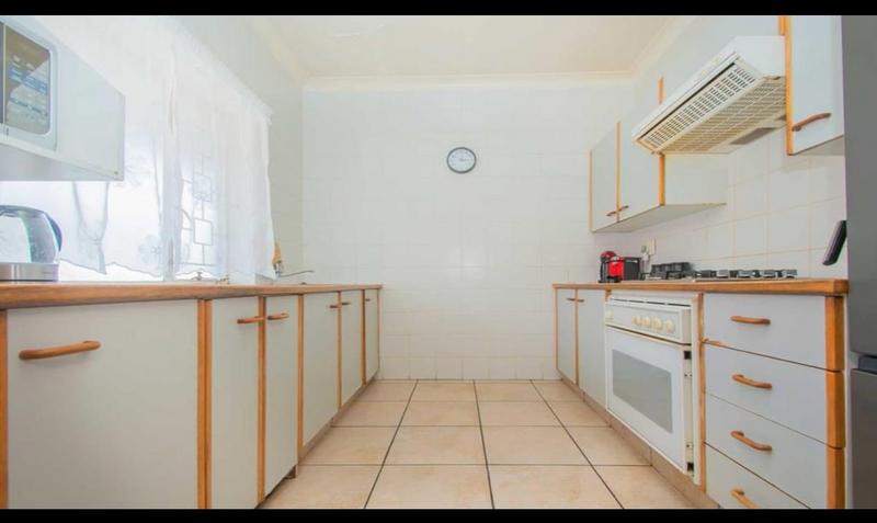 2 Bedroom Property for Sale in Florida Gauteng