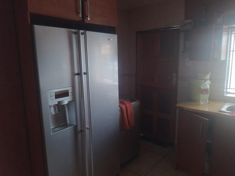 2 Bedroom Property for Sale in Devland Gauteng