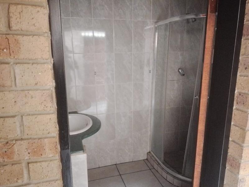 2 Bedroom Property for Sale in Devland Gauteng