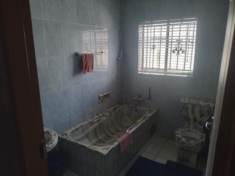 2 Bedroom Property for Sale in Devland Gauteng