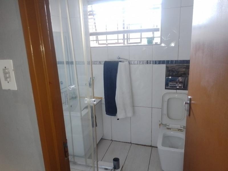 2 Bedroom Property for Sale in Devland Gauteng