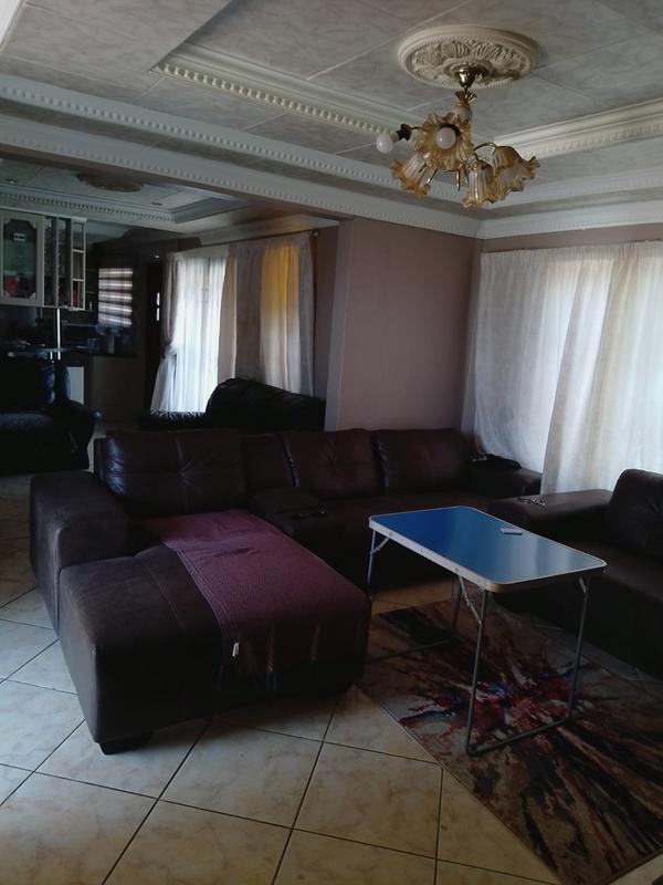 4 Bedroom Property for Sale in Karenpark Gauteng