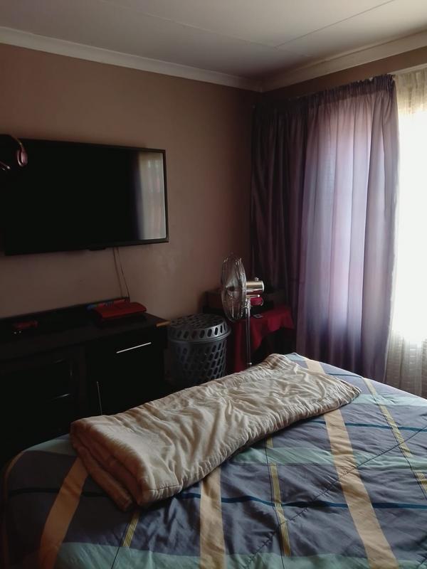 4 Bedroom Property for Sale in Karenpark Gauteng