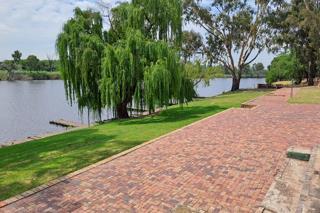 3 Bedroom Property for Sale in Riverspray Lifestyle Estate Gauteng