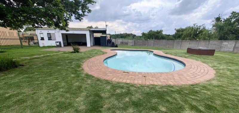 3 Bedroom Property for Sale in Florida Gauteng
