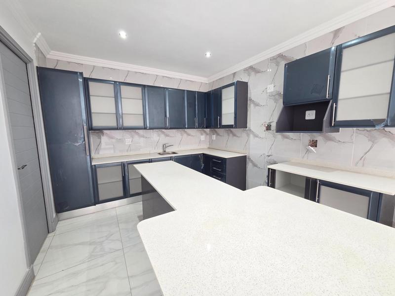 To Let 3 Bedroom Property for Rent in Erasmia Gauteng