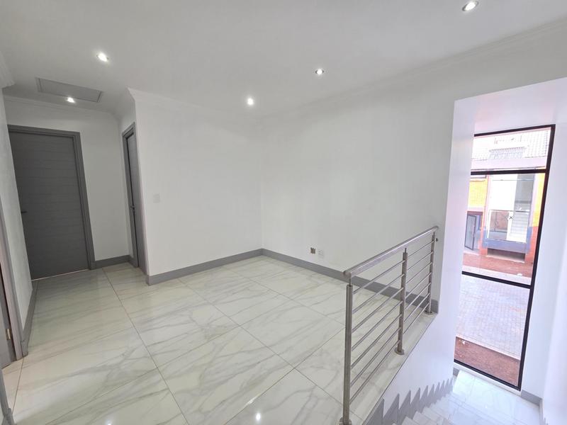 To Let 3 Bedroom Property for Rent in Erasmia Gauteng