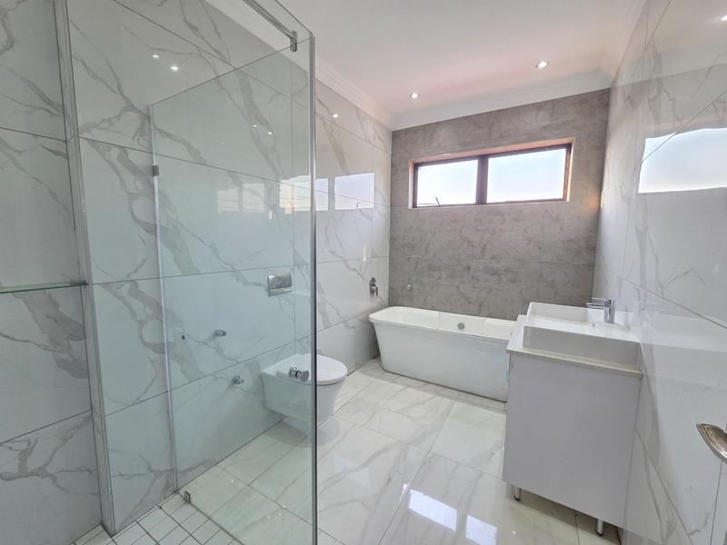 To Let 3 Bedroom Property for Rent in Erasmia Gauteng