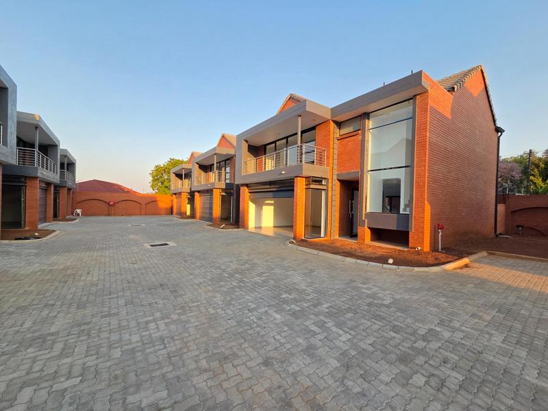 To Let 3 Bedroom Property for Rent in Erasmia Gauteng