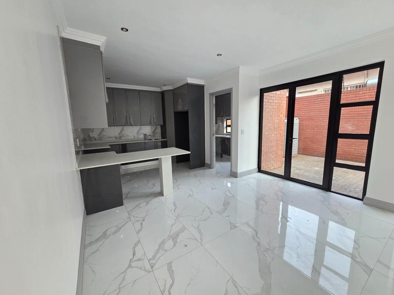 To Let 3 Bedroom Property for Rent in Erasmia Gauteng