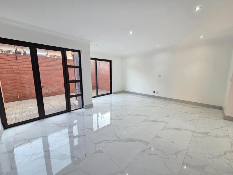 To Let 3 Bedroom Property for Rent in Erasmia Gauteng