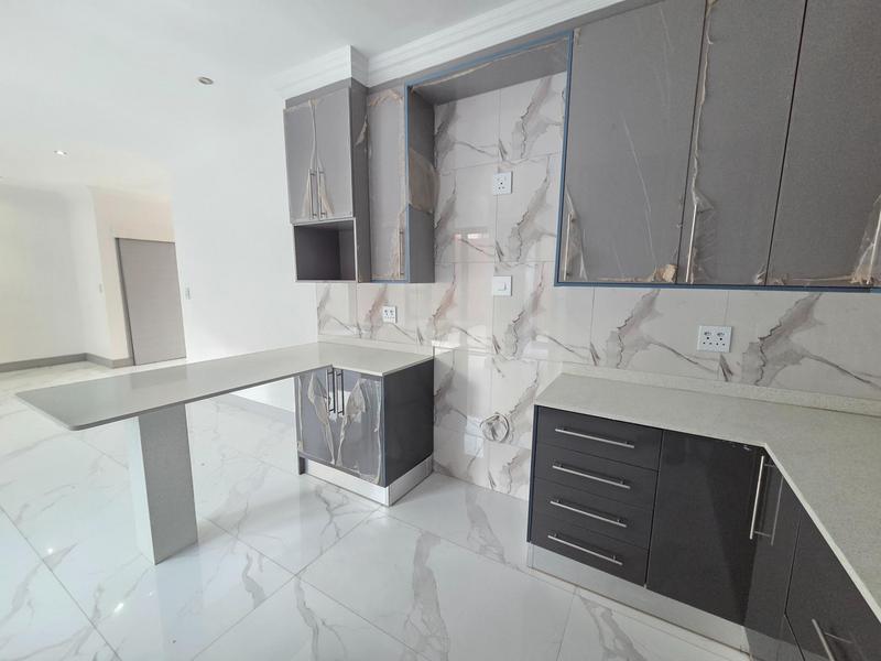 To Let 3 Bedroom Property for Rent in Erasmia Gauteng