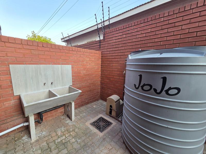 To Let 3 Bedroom Property for Rent in Erasmia Gauteng