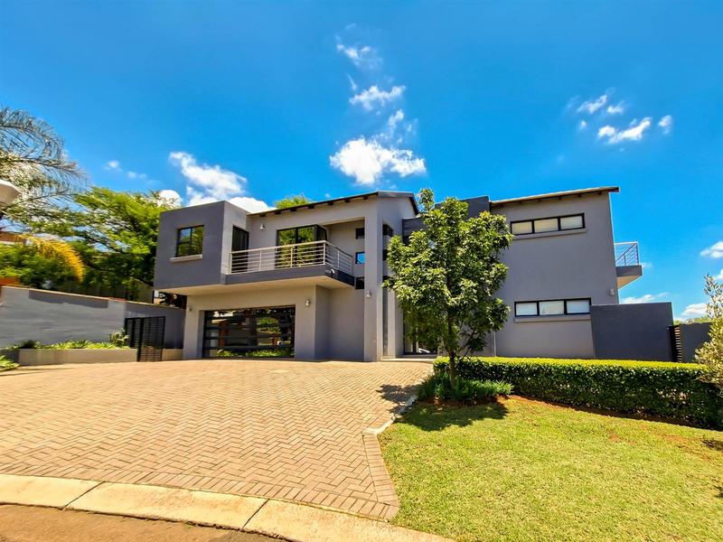 5 Bedroom Property for Sale in Eldoraigne Gauteng