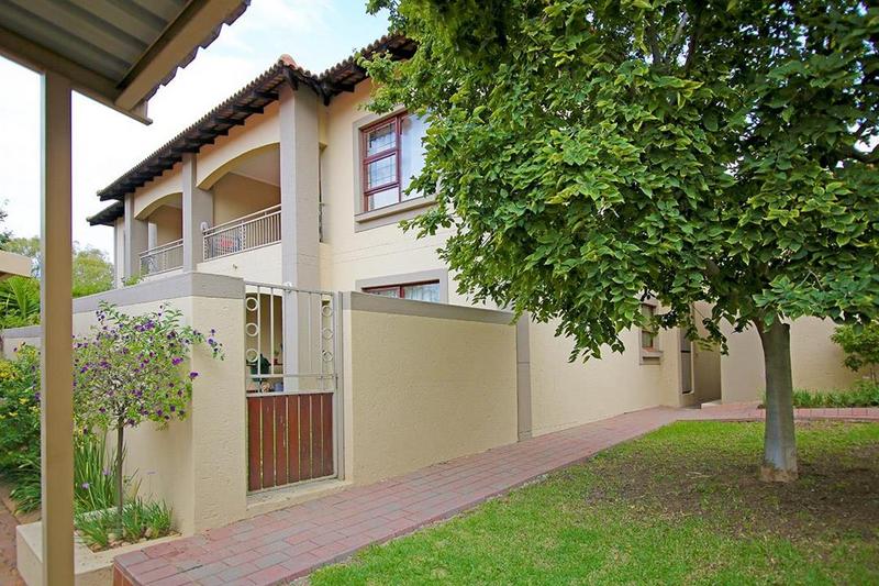 2 Bedroom Property for Sale in Bryanston Gauteng