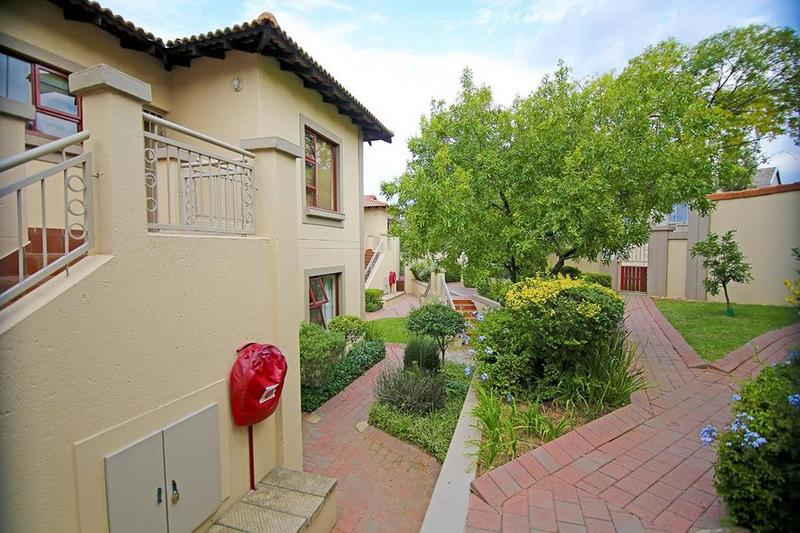 2 Bedroom Property for Sale in Bryanston Gauteng