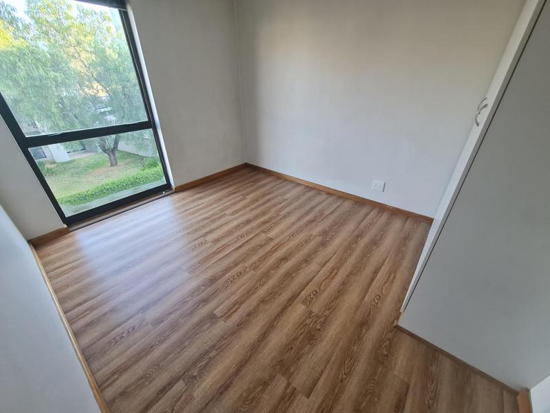 2 Bedroom Property for Sale in Magaliessig Gauteng