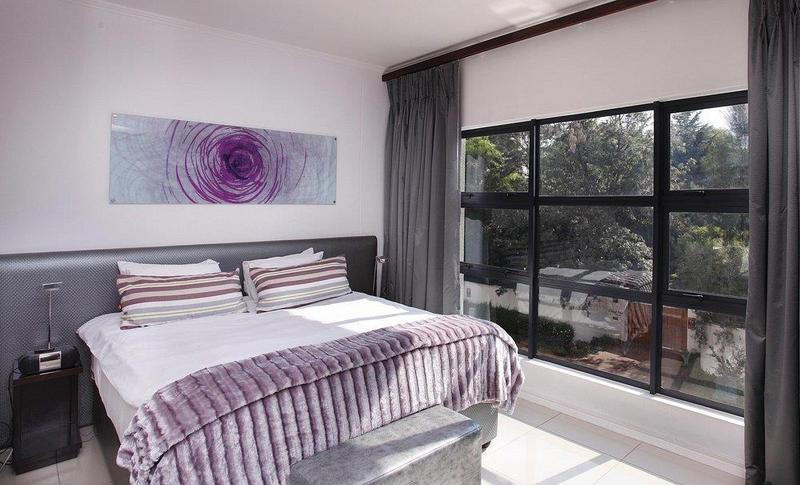 To Let 2 Bedroom Property for Rent in Morningside Gauteng