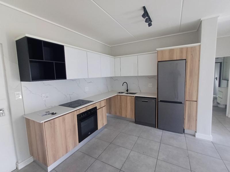 To Let 2 Bedroom Property for Rent in Waterfall Gauteng