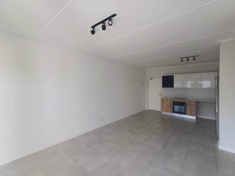 To Let 2 Bedroom Property for Rent in Waterfall Gauteng