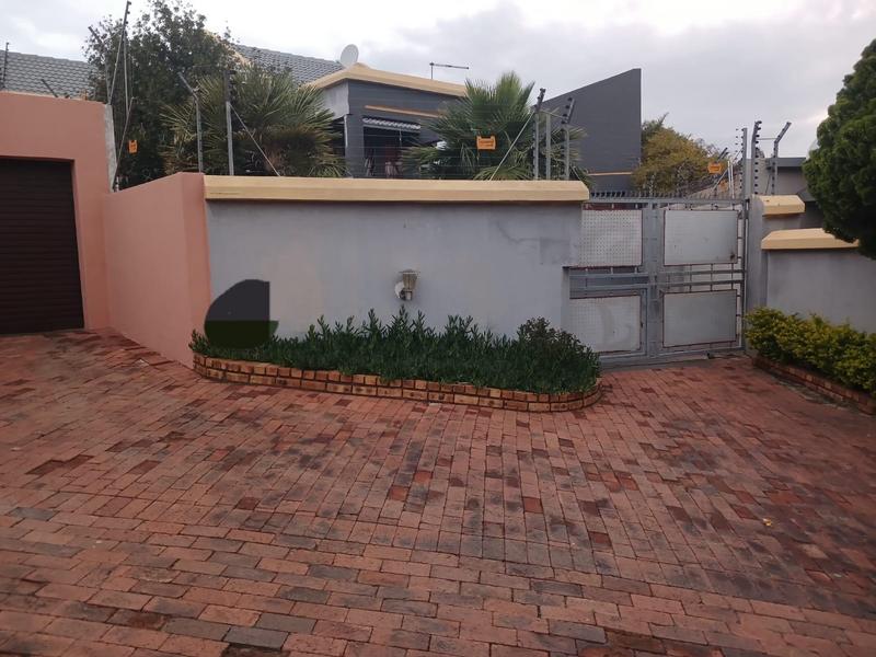 3 Bedroom Property for Sale in Elandshaven Gauteng
