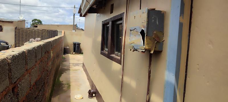 3 Bedroom Property for Sale in Rondebult Gauteng