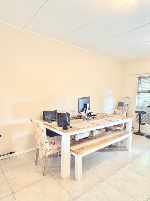 2 Bedroom Property for Sale in Fourways Gauteng