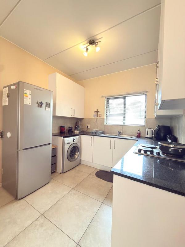 2 Bedroom Property for Sale in Fourways Gauteng