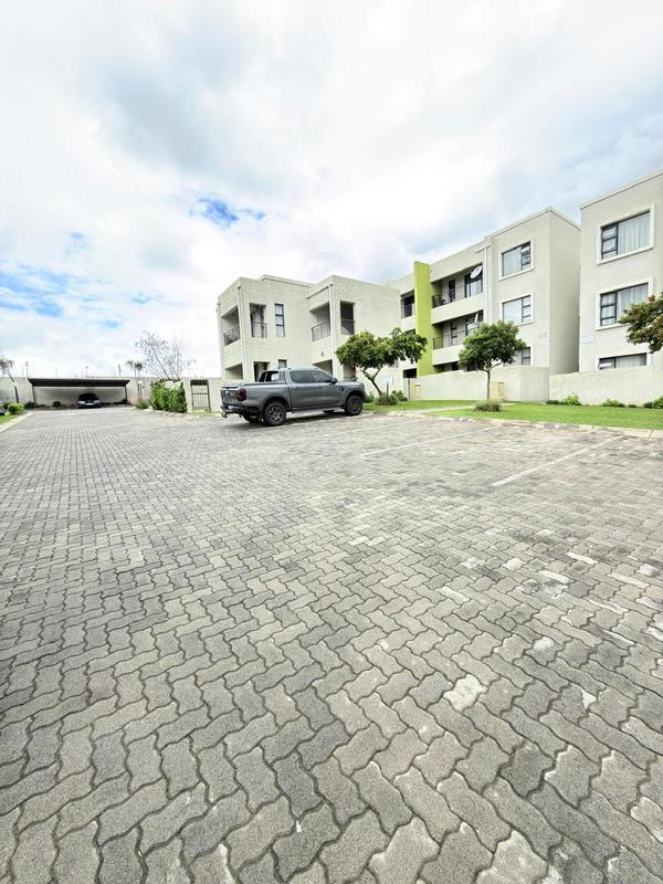 2 Bedroom Property for Sale in Fourways Gauteng