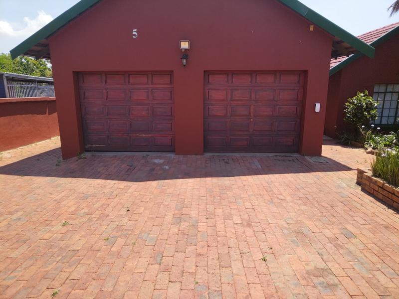 3 Bedroom Property for Sale in Norkem Park Gauteng