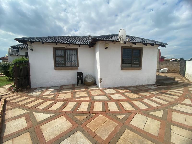 3 Bedroom Property for Sale in Vosloorus Ext 2 Gauteng