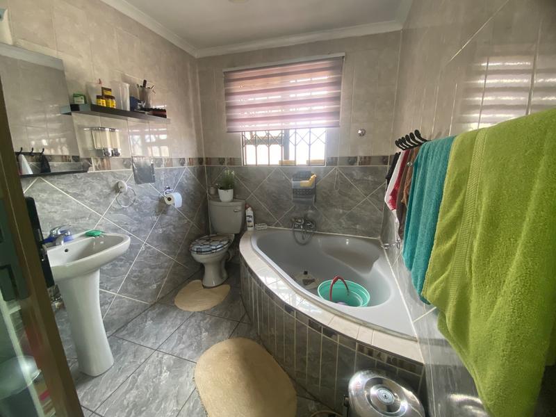 3 Bedroom Property for Sale in Vosloorus Ext 2 Gauteng