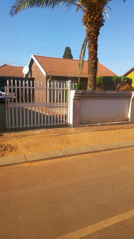 To Let 2 Bedroom Property for Rent in Ga-Rankuwa Gauteng