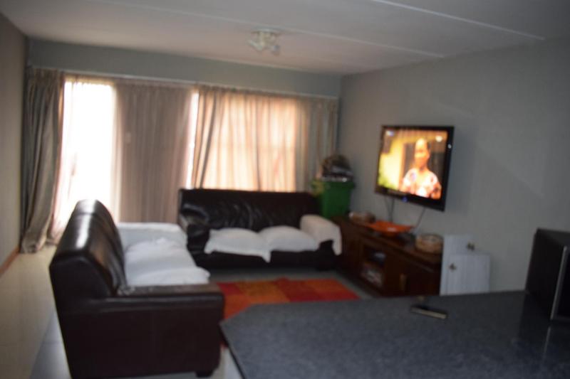 3 Bedroom Property for Sale in Lyndhurst Gauteng