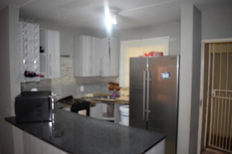 3 Bedroom Property for Sale in Lyndhurst Gauteng