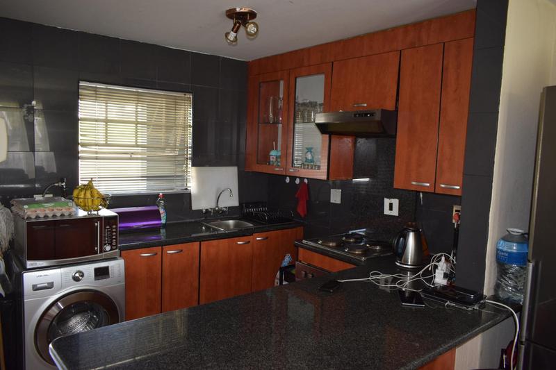 2 Bedroom Property for Sale in Lyndhurst Gauteng