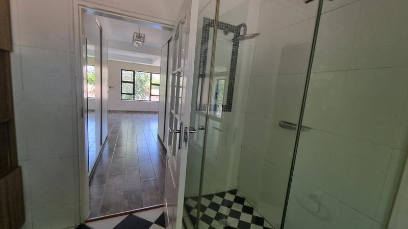 To Let 4 Bedroom Property for Rent in Midfield Estate Gauteng