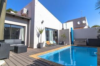 4 Bedroom Property for Sale in New Redruth Gauteng