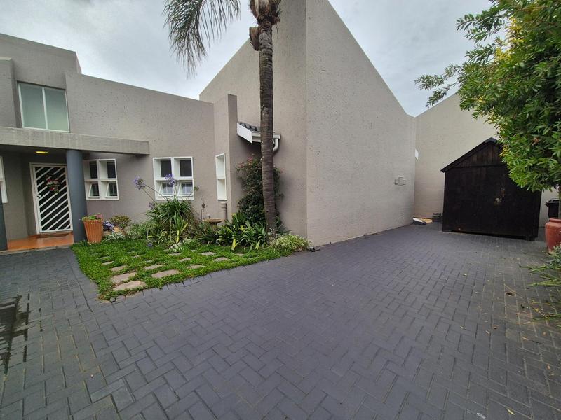 3 Bedroom Property for Sale in Beyers Park Gauteng