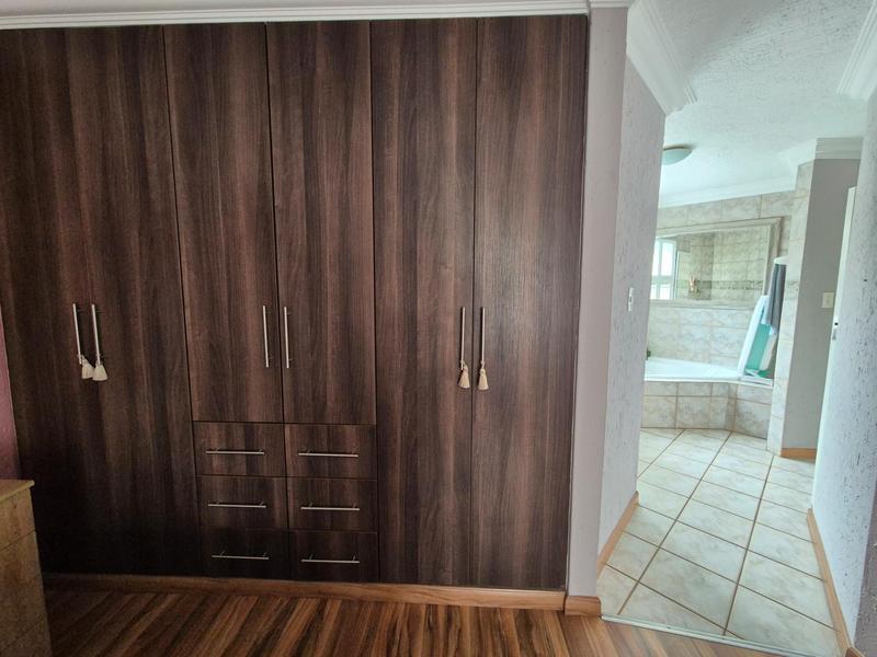 3 Bedroom Property for Sale in Beyers Park Gauteng