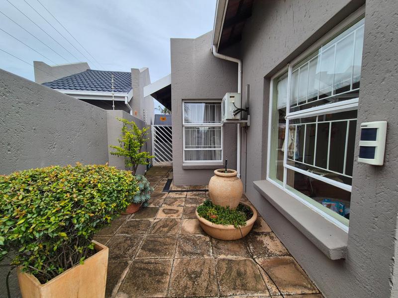 3 Bedroom Property for Sale in Beyers Park Gauteng