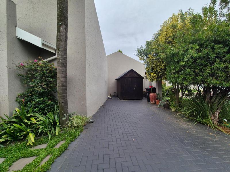 3 Bedroom Property for Sale in Beyers Park Gauteng