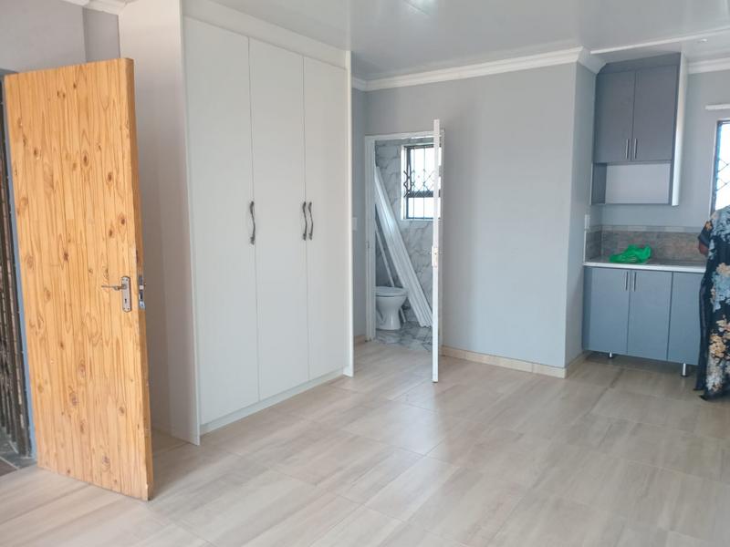 To Let 1 Bedroom Property for Rent in Protea Glen Gauteng