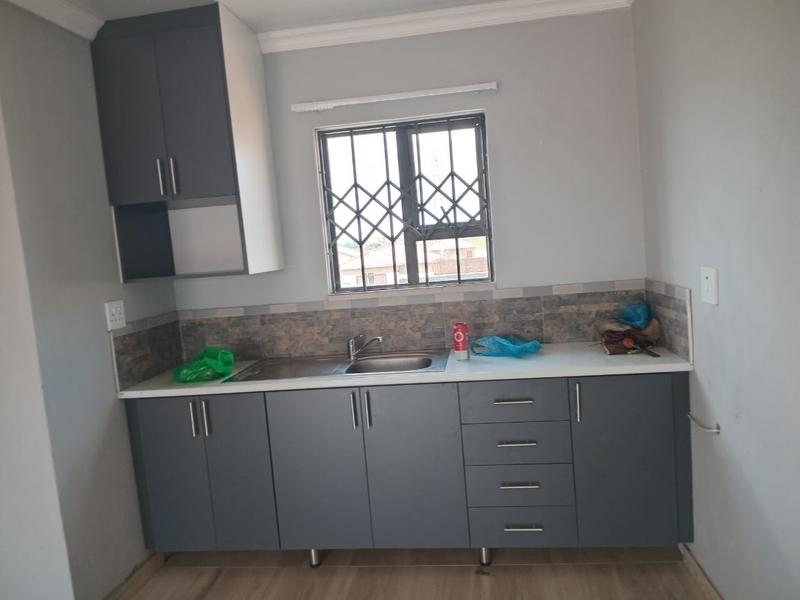 To Let 1 Bedroom Property for Rent in Protea Glen Gauteng
